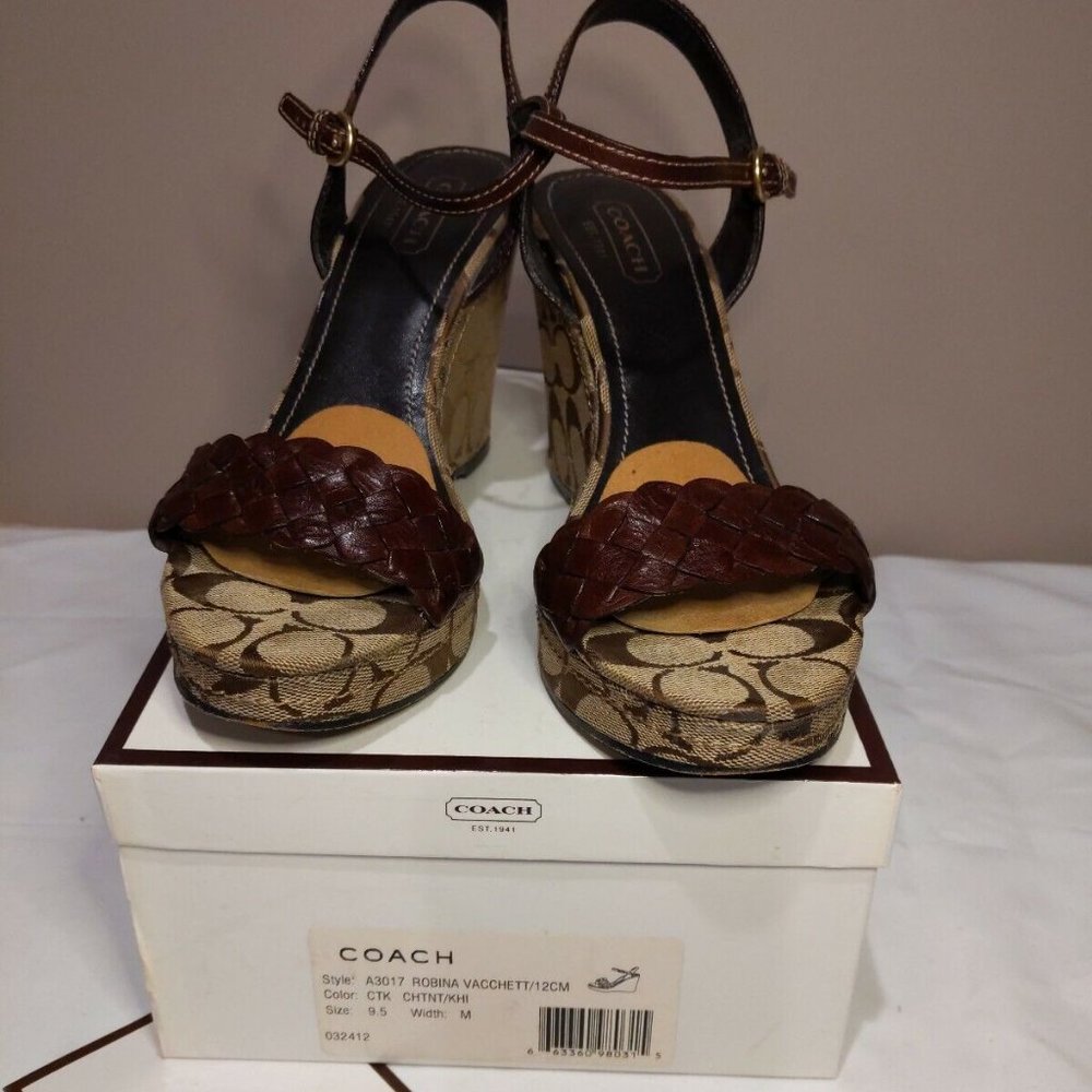 Coach Robina Vaccett Heels Wedge Sandals Shoes CC Logo Khaki A3017 Size 9.5 Med